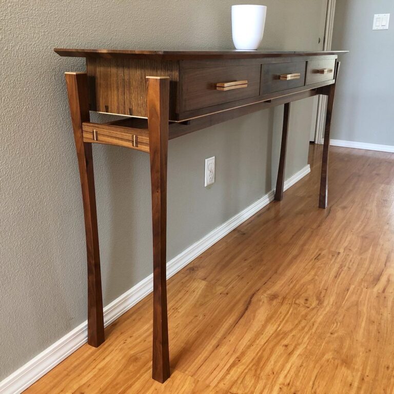 7E9FDE76 B8B8 4FD2 ACF9 9532827A0E89 768x768