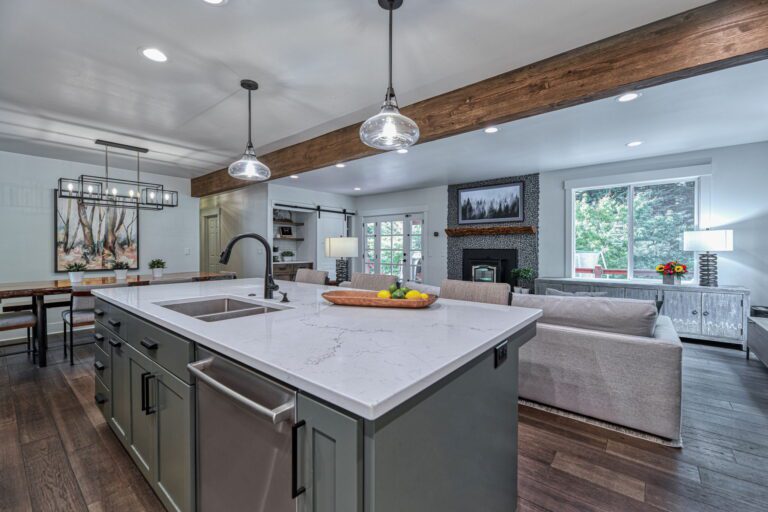 Dr-Kevin-photo-with-goatee-2016