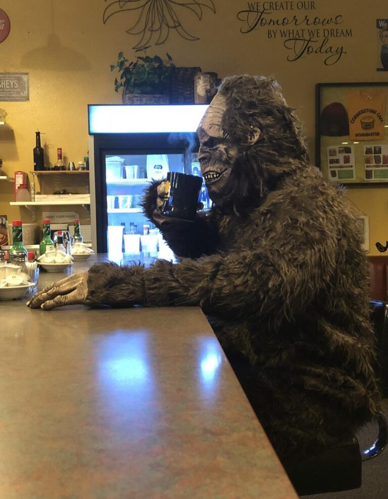 10518635_879676015420633_7238795579186419845_n