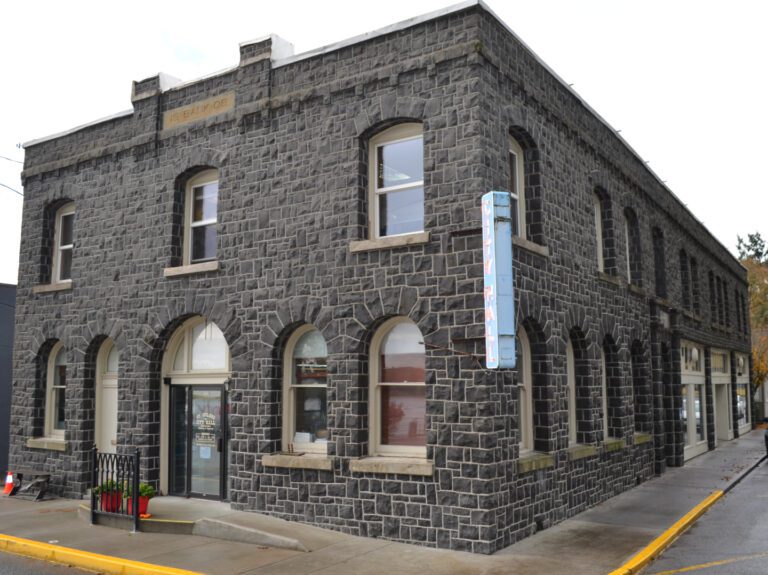 2017 City Hall Corner 768x575