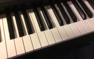 Digital piano keys 5 300x189